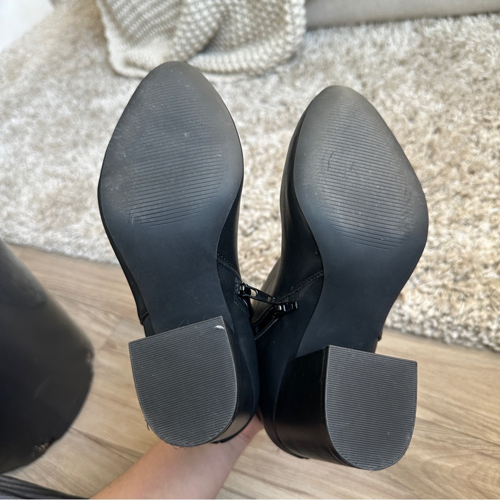 Madden Girl Black Leather Ankle Boots - Picture 3 of 4